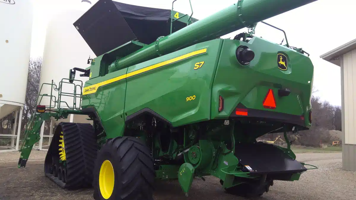 Photo de la Galerie 2 pour 2025 John Deere S7 900 Batteuse