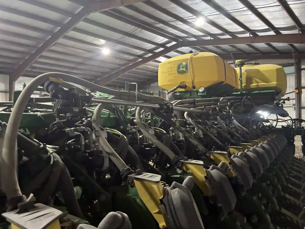 Gallery image 2 for 2025 John Deere DB60 Planter