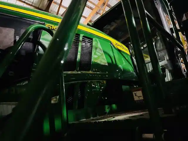 Photo de la Galerie 2 pour 2024 John Deere 616R Arroseur - Automoteur