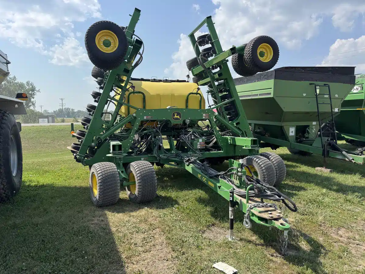 Gallery image 2 for 2022 John Deere N540C Air Drill