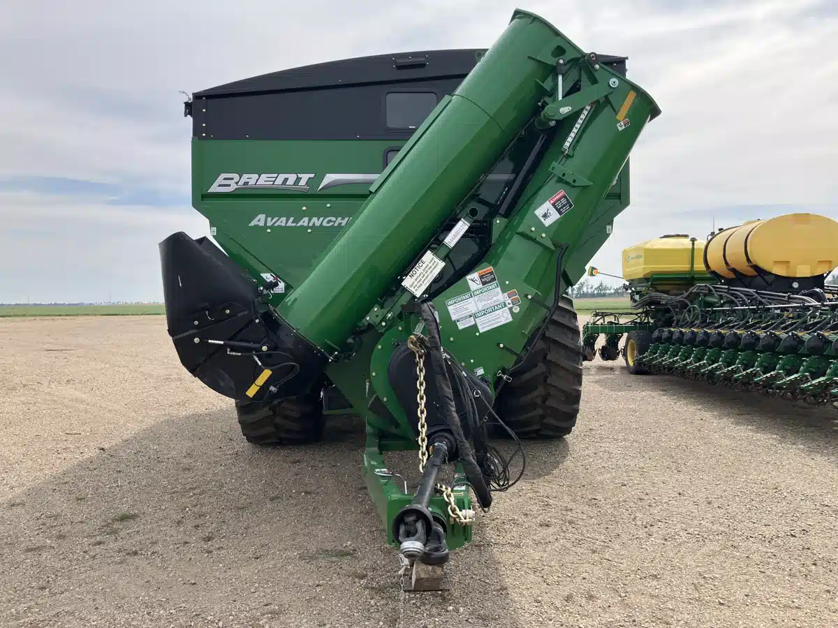 Gallery image 2 for 2026 Brent 1598 Grain Cart