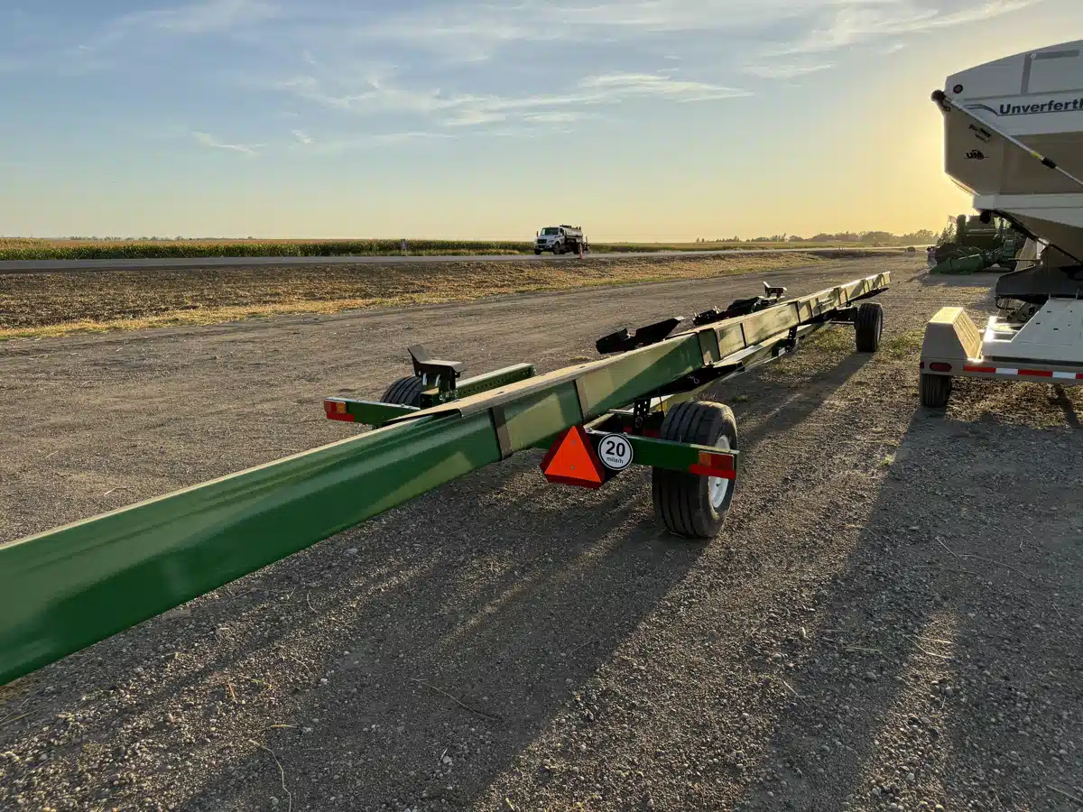 Gallery image 2 for 2023 Unverferth AWS-52 Header Cart