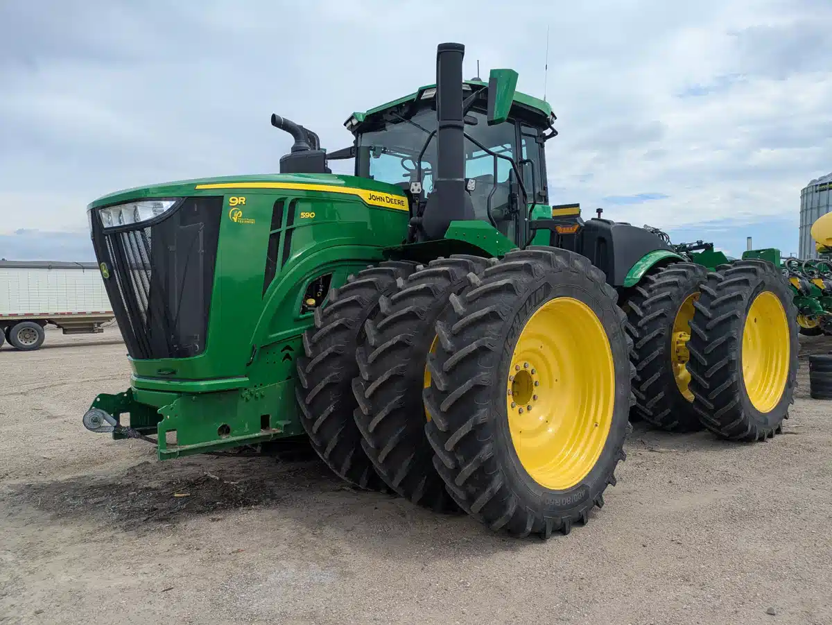 Gallery image 1 for 2024 John Deere 9R 590 Tractor