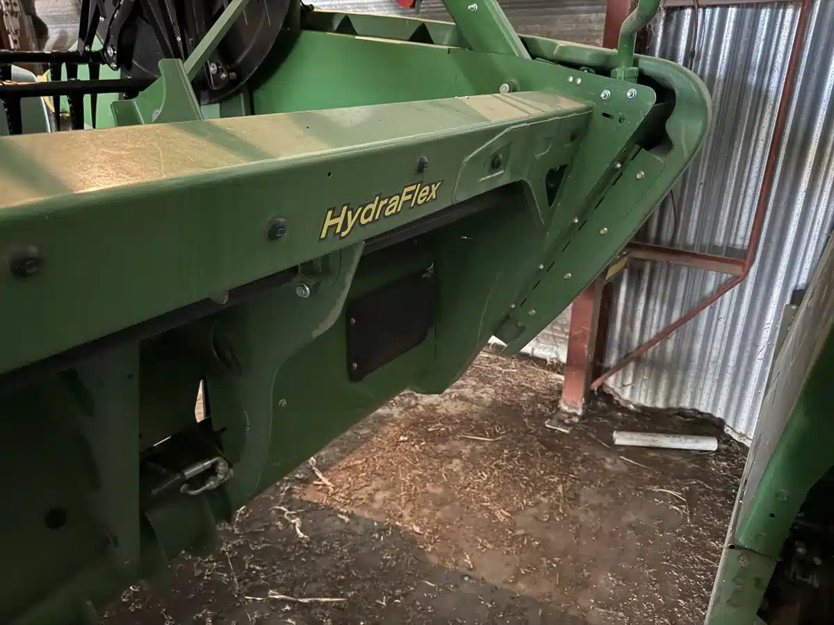 Gallery image 1 for 2017 John Deere 640FD Header - Draper