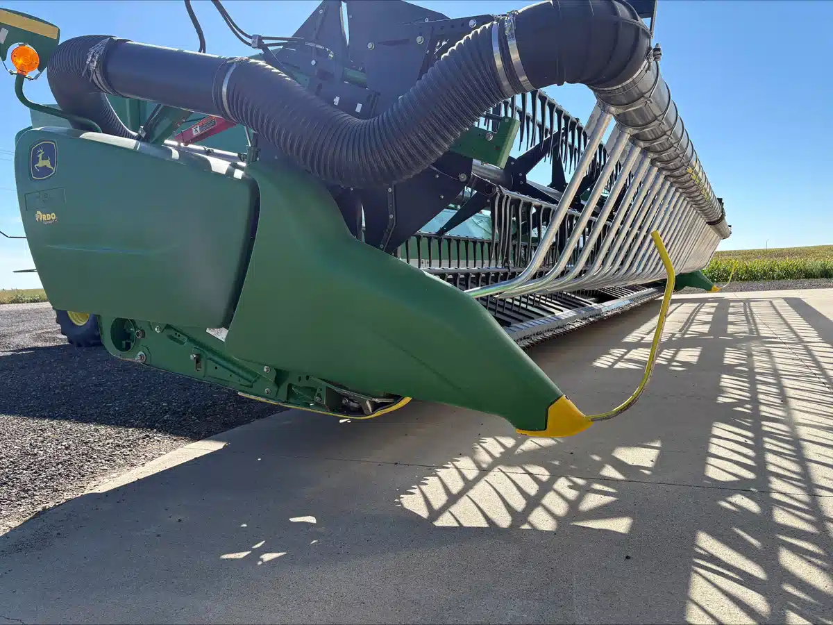 Photo de la Galerie 2 pour 2018 John Deere 640FD Nez - Toile/Tapis