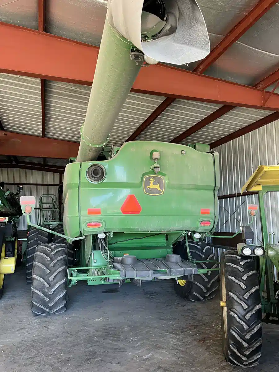 Gallery image 2 for 2019 John Deere S770 Combine