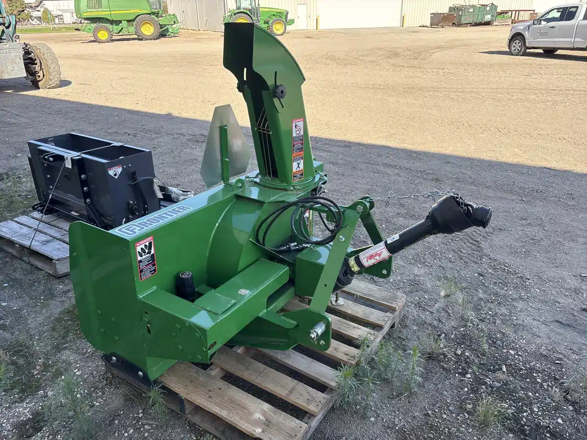 Gallery image 1 for 2025 Frontier SB1154 Snow Blower