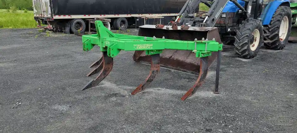 Image for Used Industrias America 5 PATTES Subsoiler