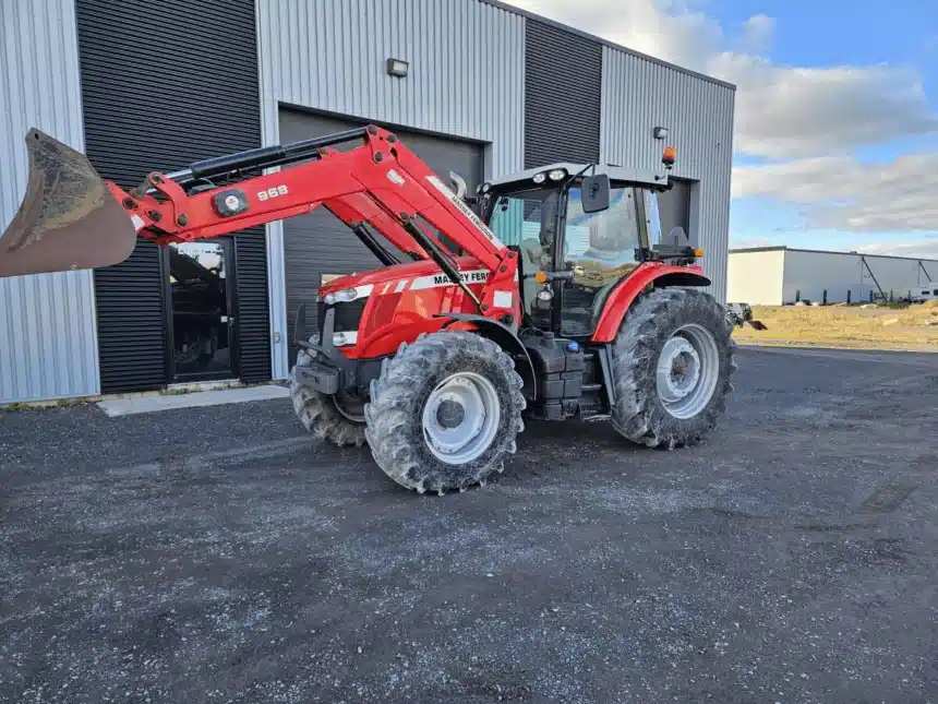 Image pour Usagé 2017 Massey Ferguson 7715 Tracteur