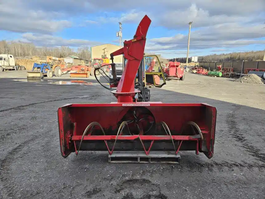 Image for Used Pronovost P-860-92 Snow Blower