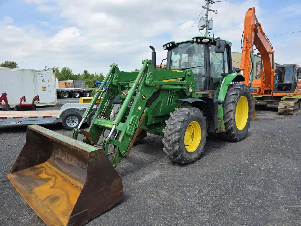 Gallery image 1 for Used 2021 John Deere 6130M Tractor