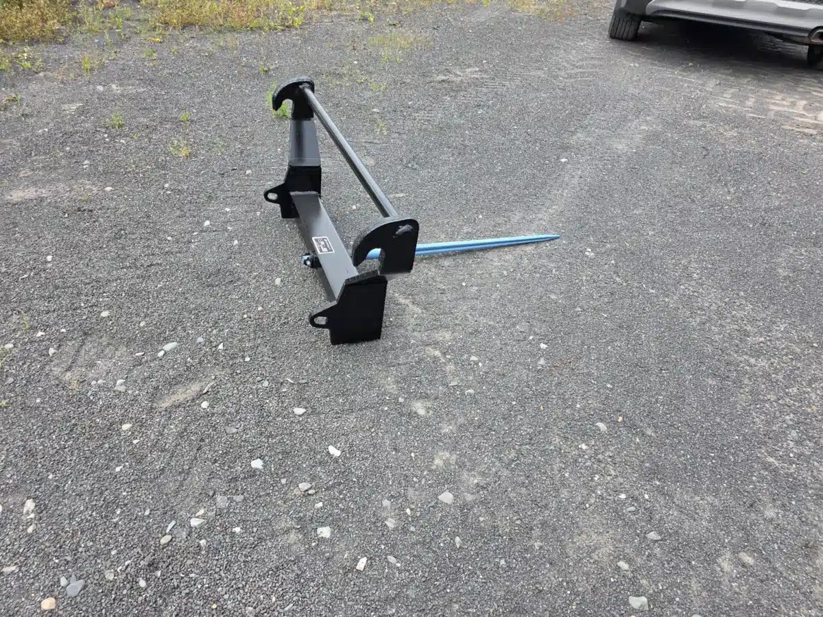 Gallery image 2 for Used 2025 Unspecified 1 dent Bale Spear