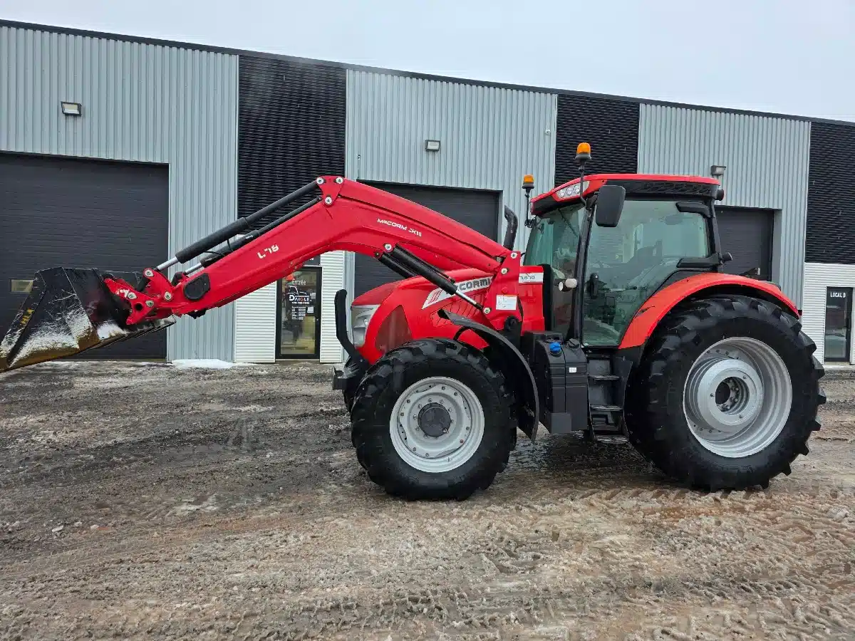 Used 2019 McCormick X7.670VT Tractor