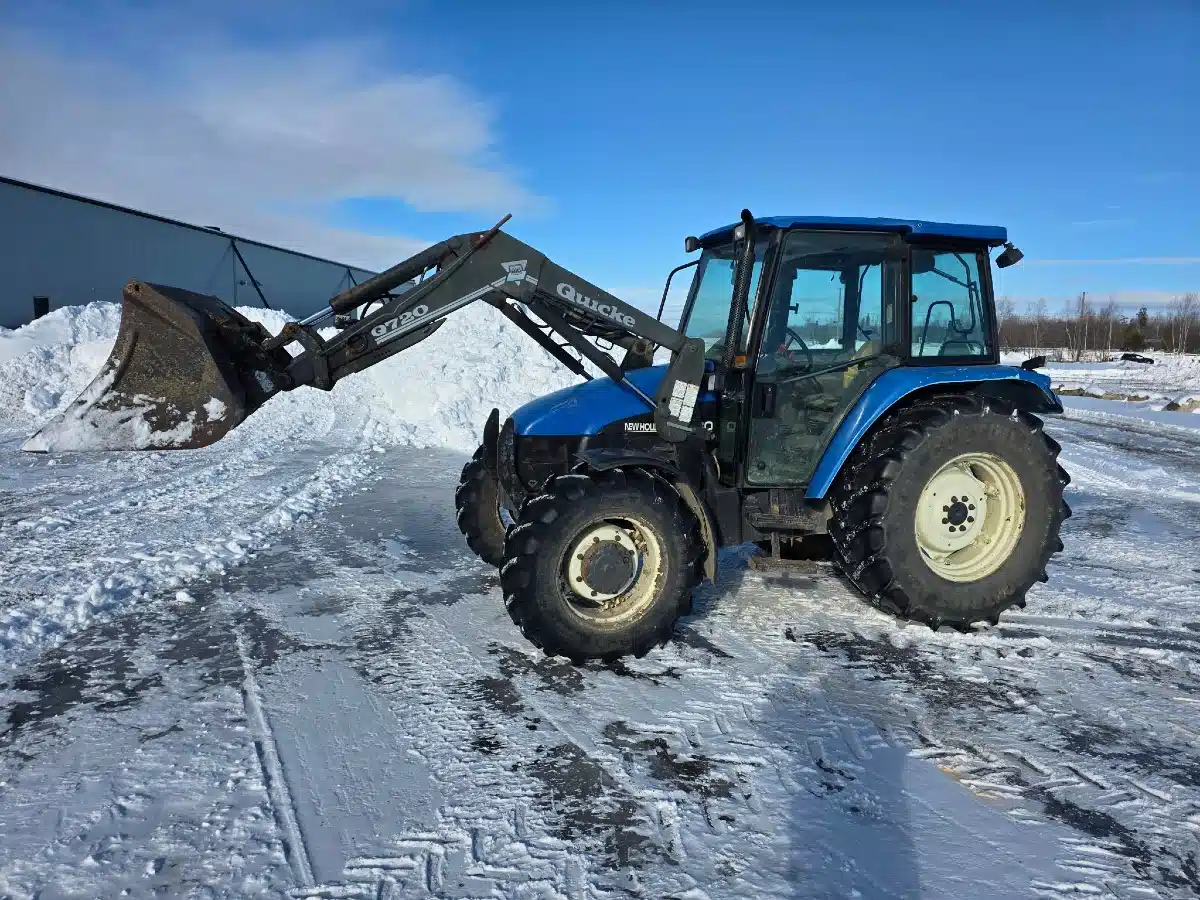2001 New Holland TL80 Tractor