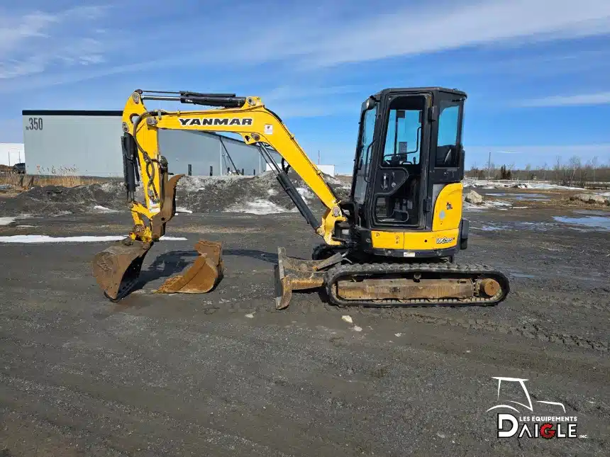 Gallery image 1 for 2013 Yanmar VIO35-6A Excavator