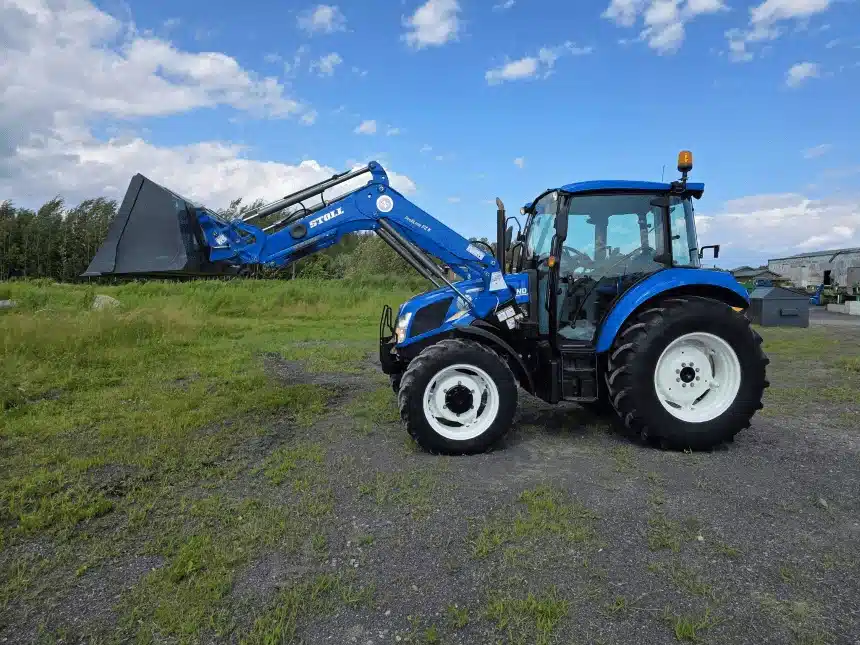 Gallery image 2 for 2016 New Holland T4.75 Tractor