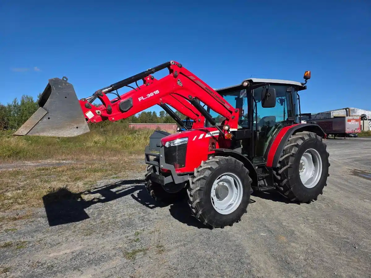 Gallery image 2 for 2019 Massey Ferguson 4709 Tractor