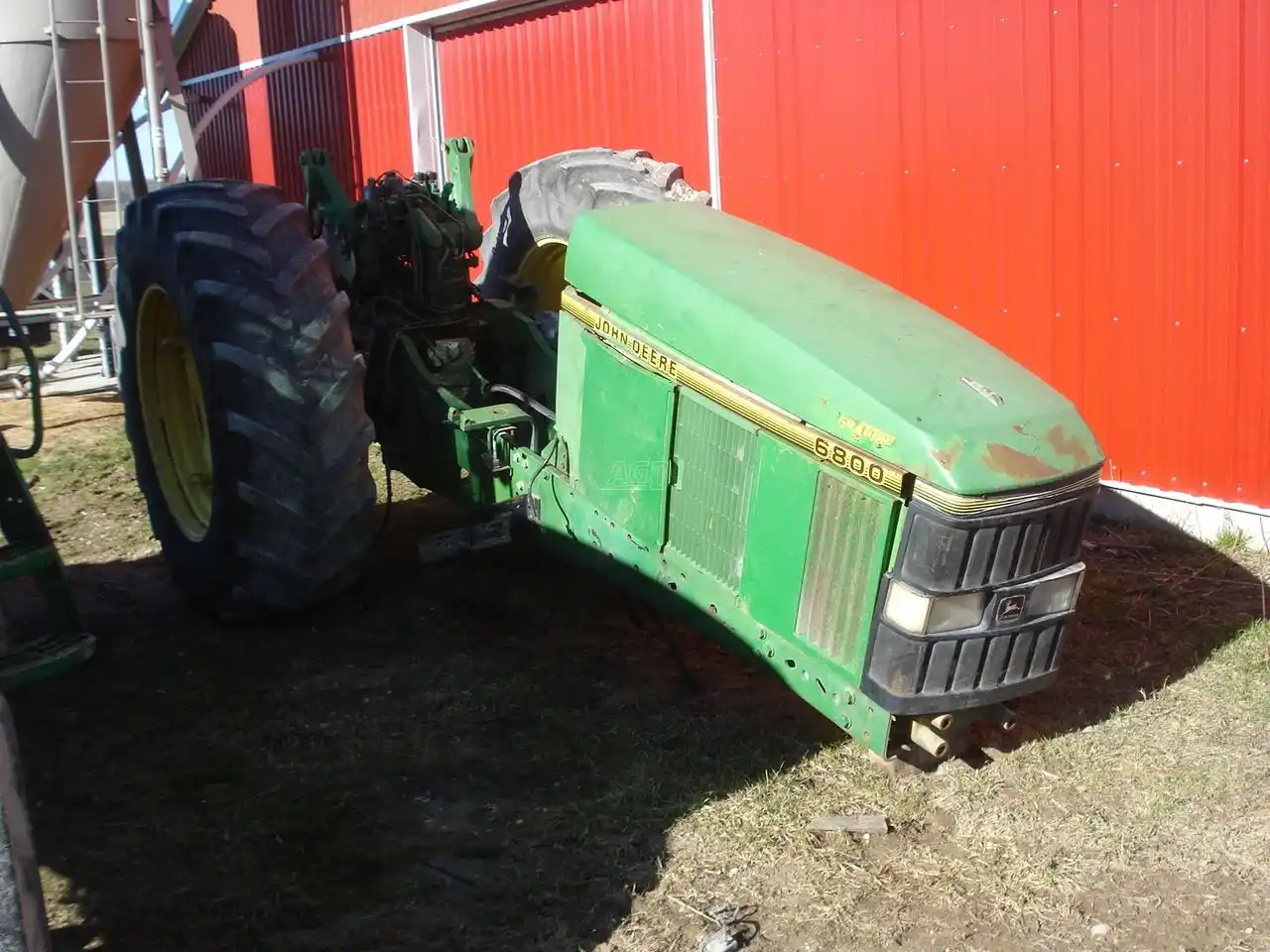 Gallery image 1 for Used John Deere 6800 Tractor