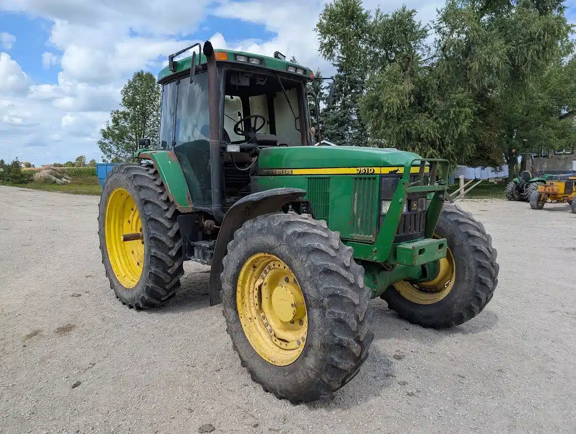 Used John Deere 7510 Tractor
