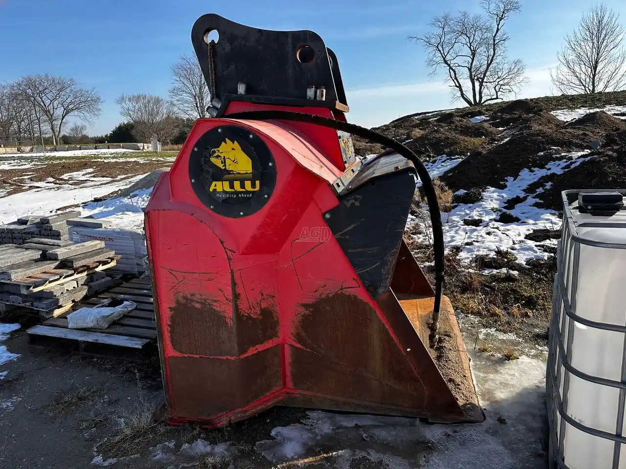 Gallery image 2 for Used 2014 ALLU DH 4-17 Attachment
