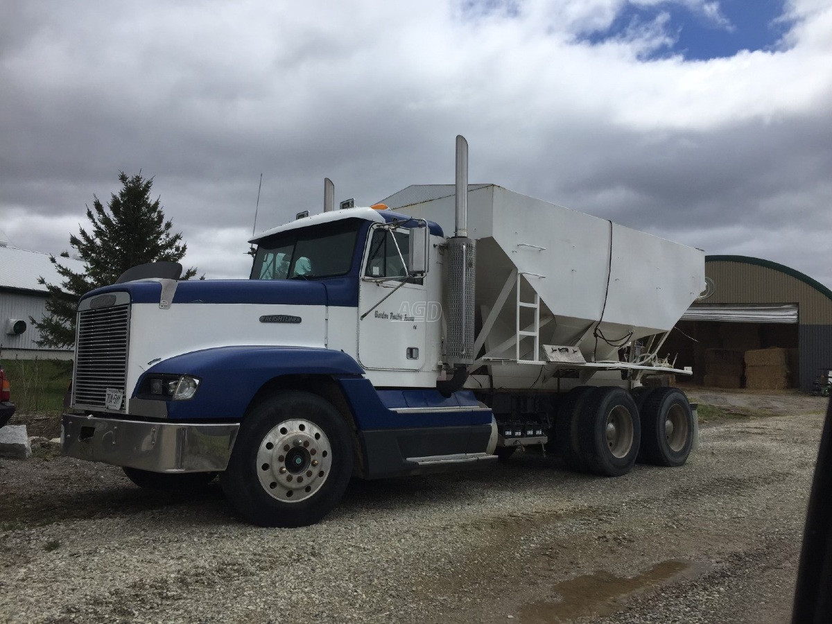 Gallery image 1 for Used 1993 Freightliner Tender Truck Truck - Tender