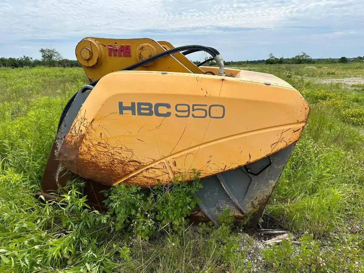 Gallery image 1 for Used 2017 Hart HBC 950 Rock Crusher