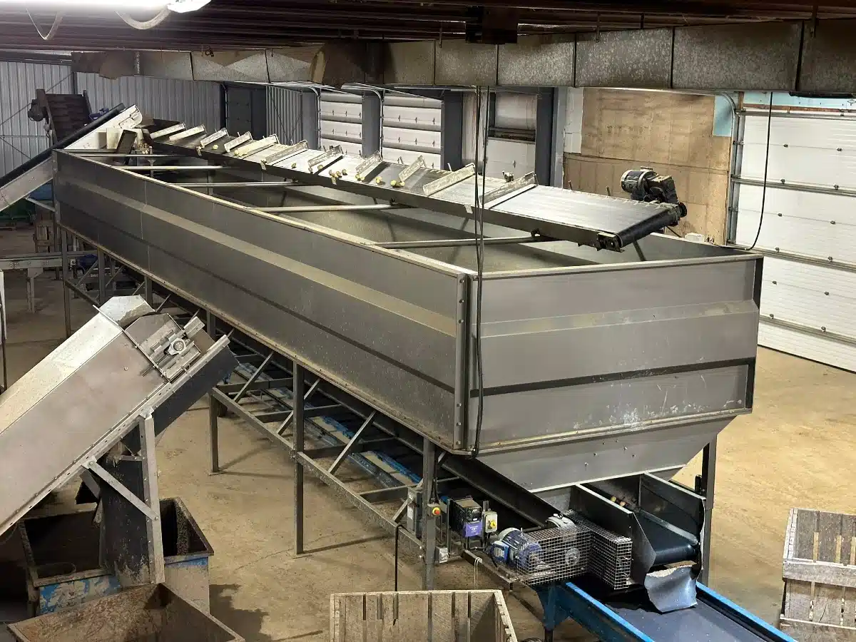 Gallery image 1 for Used 2022 Alliston Machinery 1000 CWT Hopper Miscellaneous