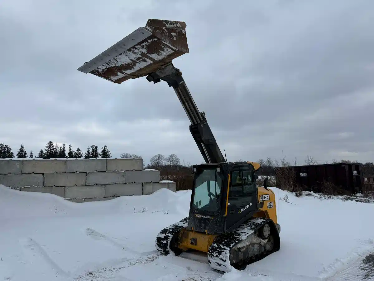 Gallery image 2 for Used 2020 JCB 3TS-8T Track Loader