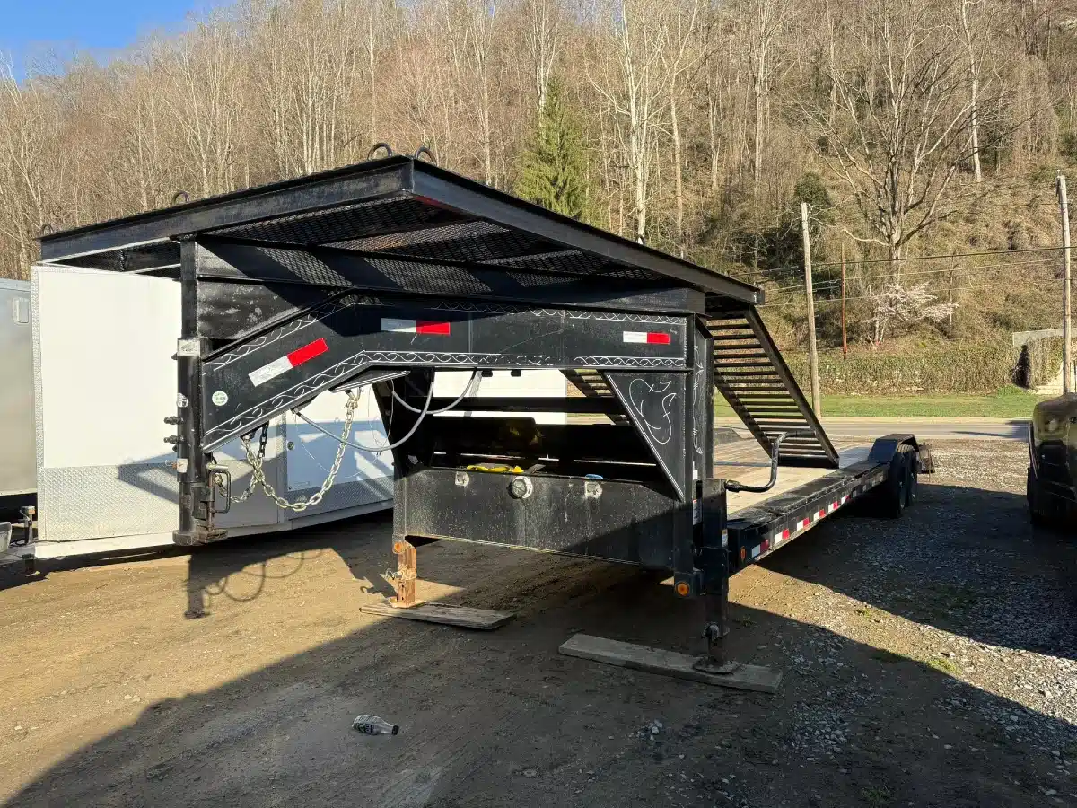 Gallery image 2 for Used Load Trail Goose Neck Trailer - Flat Deck