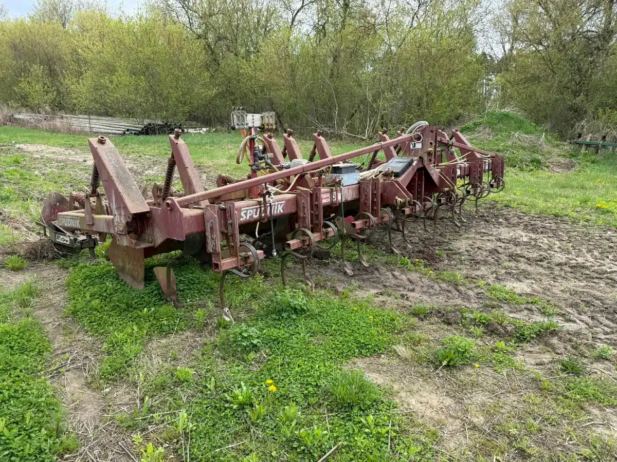Gallery image 1 for Used 2004 Spudnik 9060 Potato Equipment