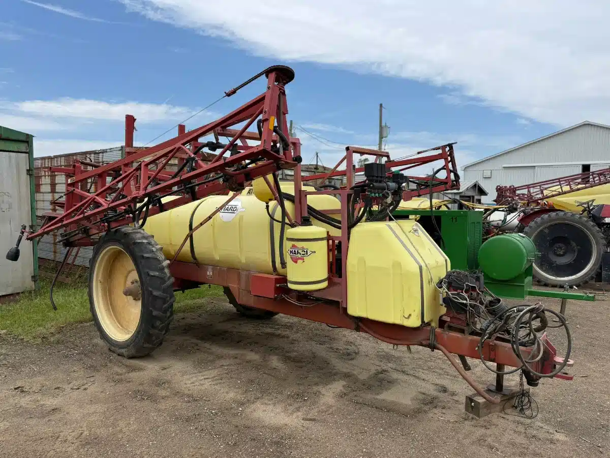 Gallery image 1 for Used Hardi NAVIGATOR 550M Sprayer - Pull Type
