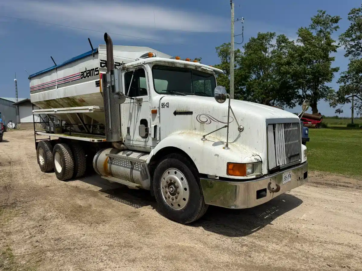 Gallery image 2 for Used 1995 International Adams Tender Box Trailer - Tender