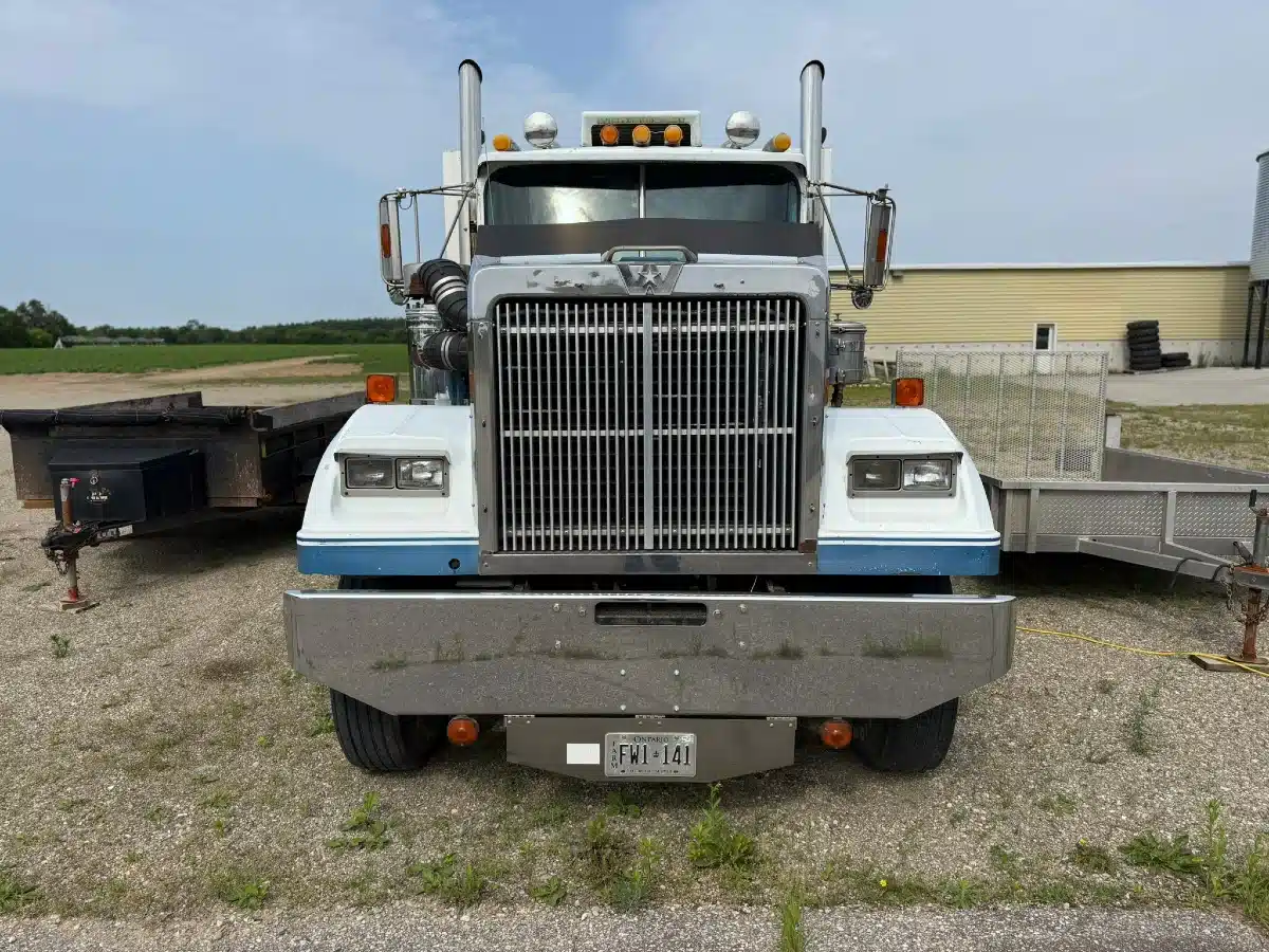 Gallery image 2 for Used 1988 Western Star Water Truck Truck - Water