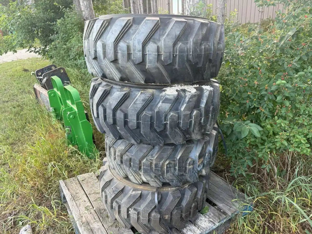 Gallery image 2 for Used 2024 Unspecified 12x16.5 Run Flat Tires & Rims