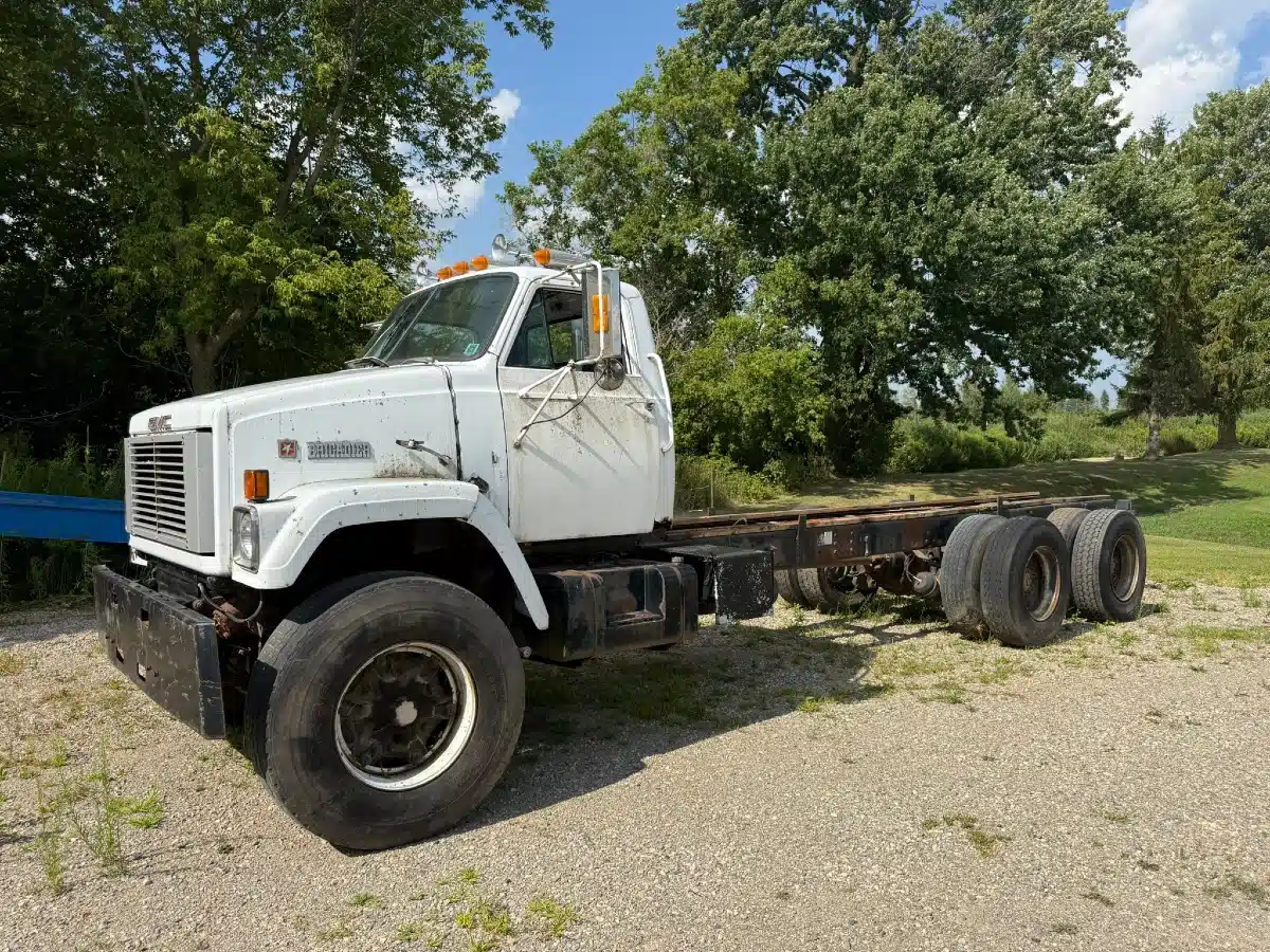 Used 1985 GMC BRIGADIER Truck Cab & Chassis