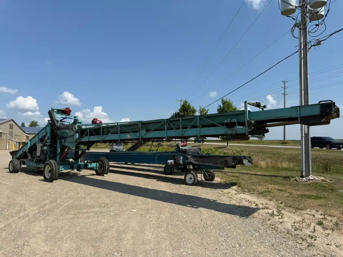 Gallery image 1 for Used Unspecified Haines Potato Equipment