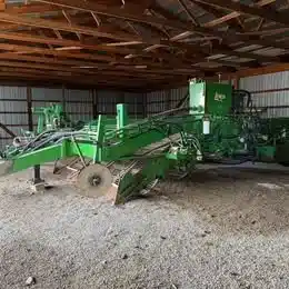 Gallery image 2 for Used 2006 Unspecified Lenco AFE 4 Row Windrower Potato Equipment