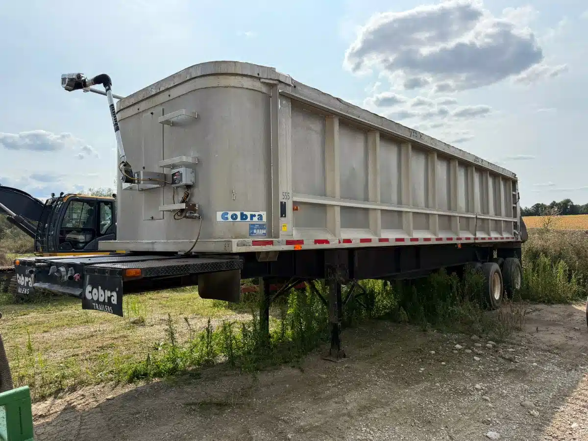 Gallery image 2 for Used 1986 Cobra 32' End Dump Trailer Trailer