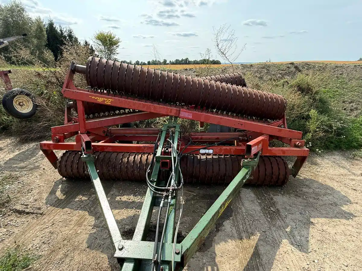 Gallery image 2 for Used Brillion XL 144 Packer