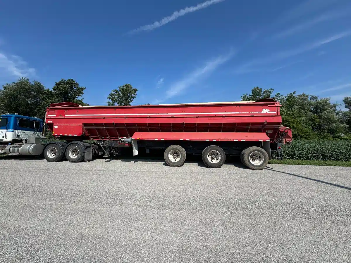 Gallery image 2 for Used 2010 Alliston Machinery 40' Produce Bulk Box Trailer Trailer