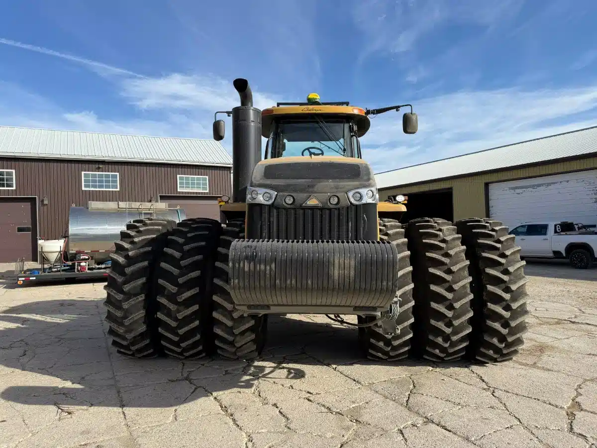 Gallery image 2 for Used 2018 Challenger MT965E Tractor