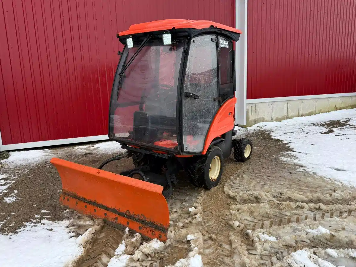 2018 Kubota F2690 Mower - Front Deck