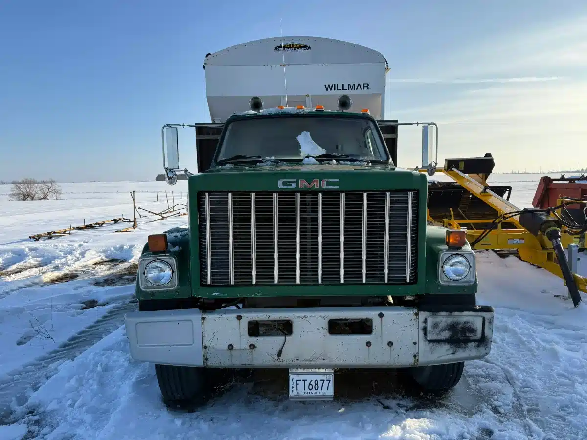 Gallery image 2 for GMC BRIGADIER Truck - Flatbed