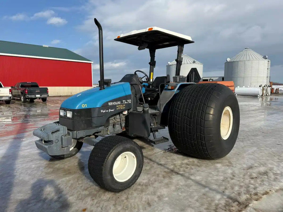 1999 New Holland TL70 Tractor