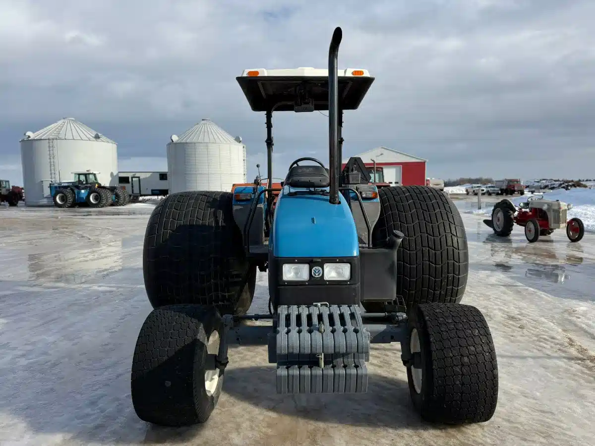 Gallery image 2 for 1999 New Holland TL70 Tractor