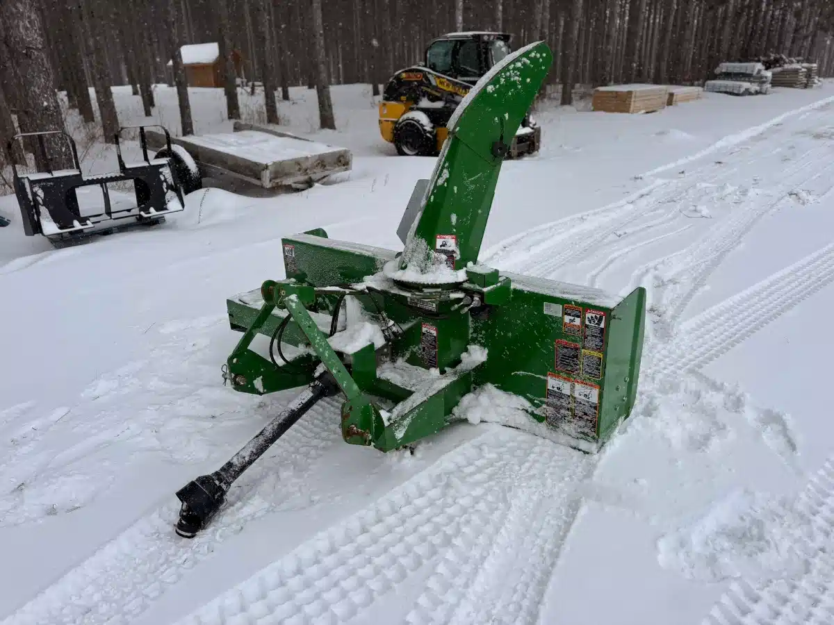 Frontier SB1174 Snow Blower