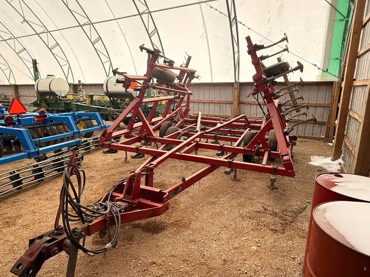 Gallery image 2 for Case 4800 Cultivator