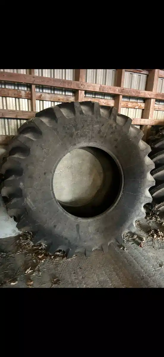 Gallery image 2 for Firestone 24.5R32 Tires