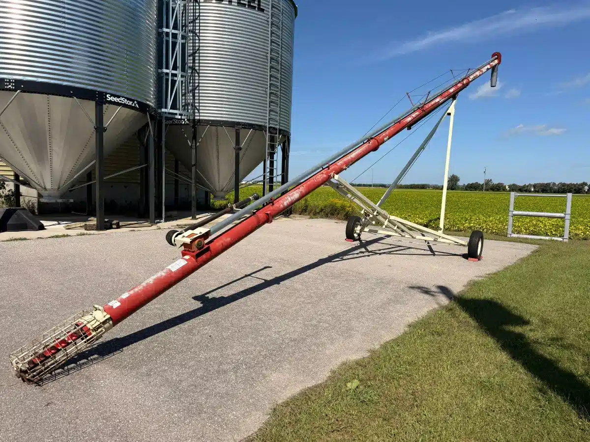 Gallery image 2 for Farm King 861 Grain Auger