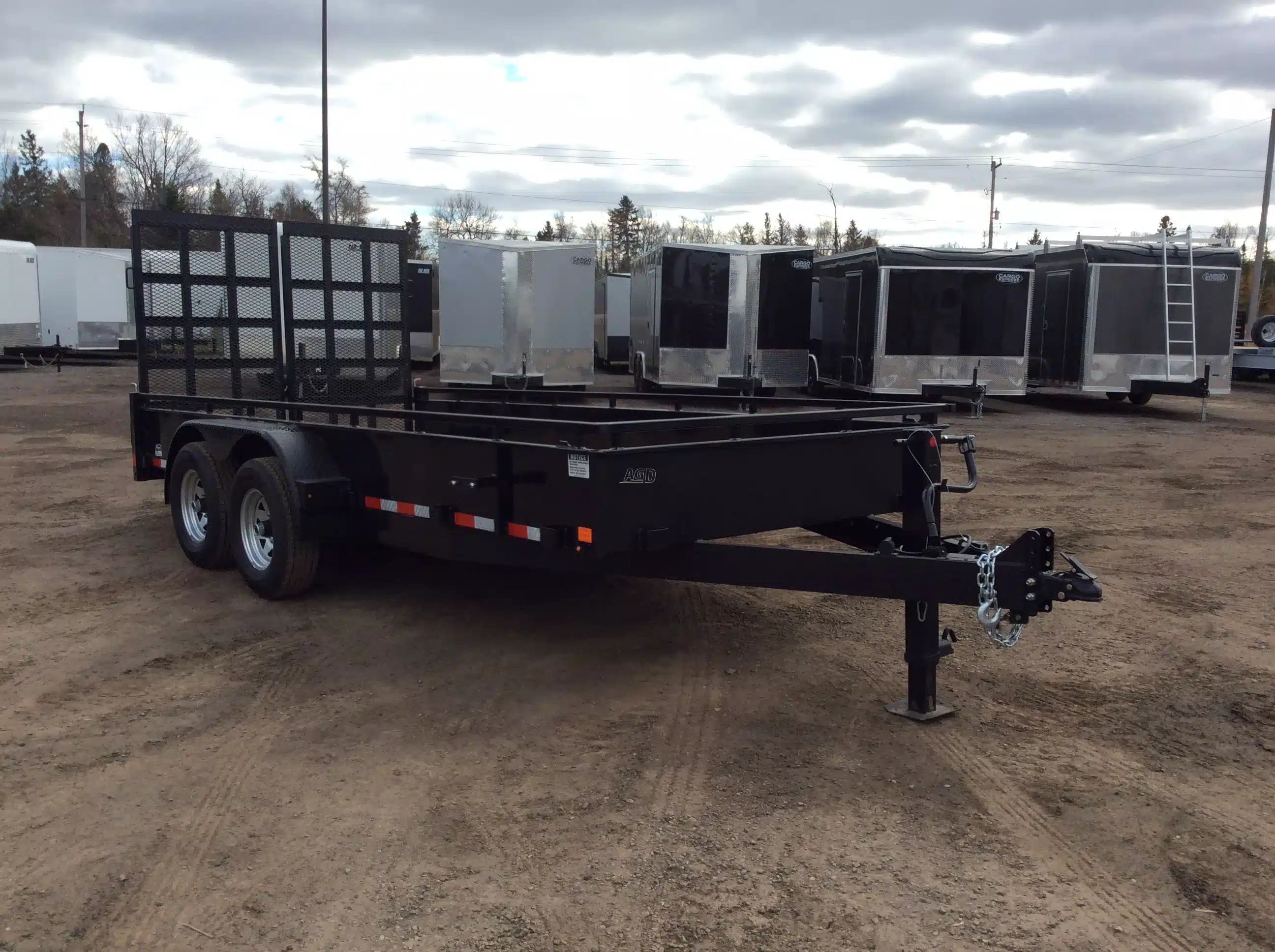 Photo de la Galerie 1 pour 2027 Canada Trailers 82X16 5 TON remorque - utilitaire